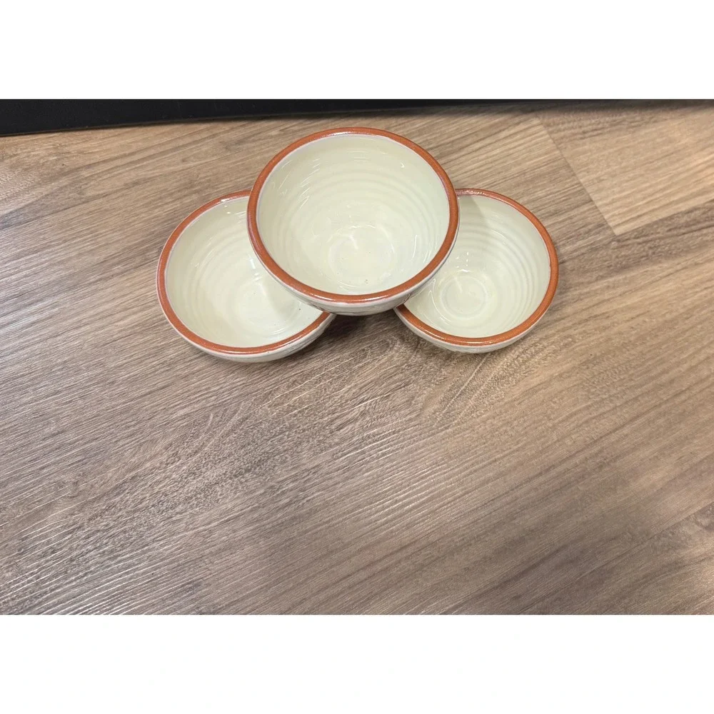 Artimino Vicenza Handpainted Terracotta Bowls Set of 3 Made in Portugal Cream